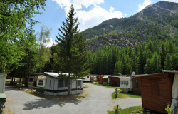 Camping Amis des Salasses / 1600m / Cogne